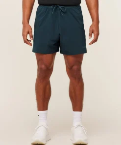 Active Rest 6" Shorts