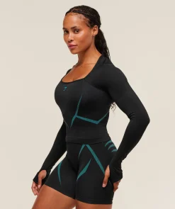 Apex Lift Seamless Long Sleeve Crop Top