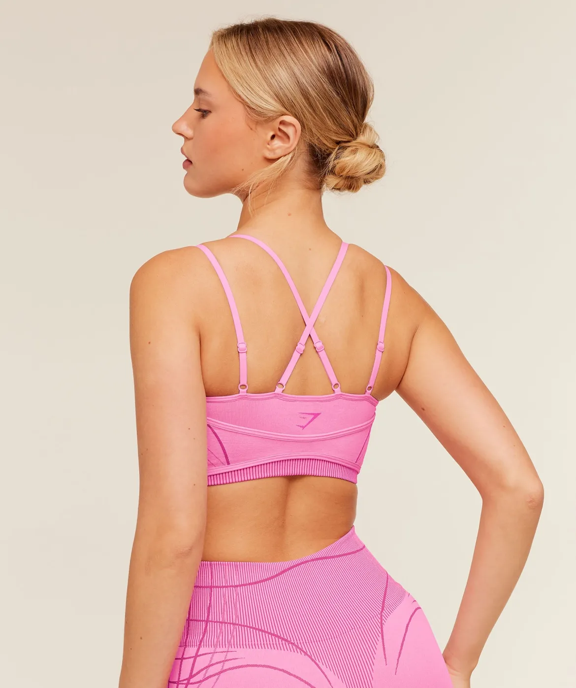 Apex Seamless Strappy Sports Bra