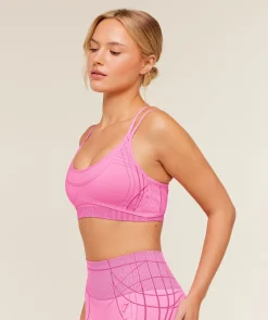 Apex Seamless Strappy Sports Bra