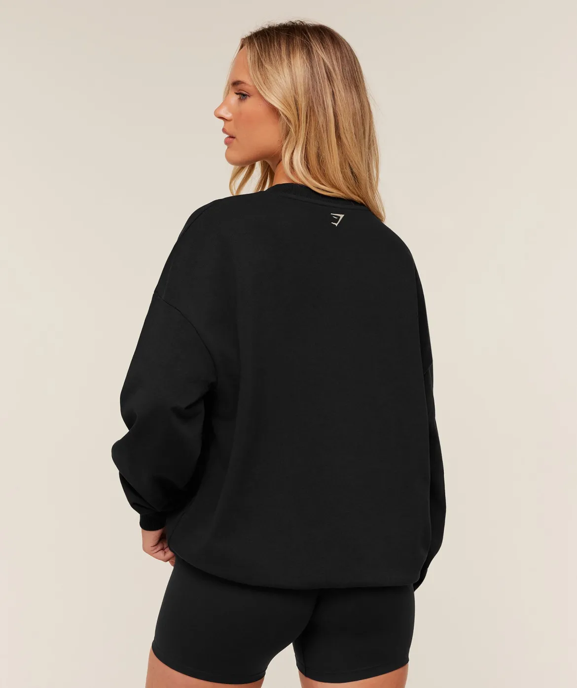 Collegiate Graphic Crew Neck Pullover