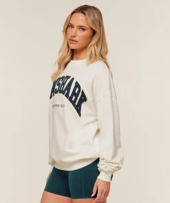 Collegiate Graphic Crew Neck Pullover