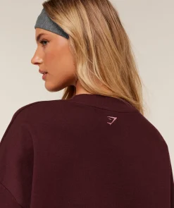 Collegiate Graphic Crew Neck Pullover