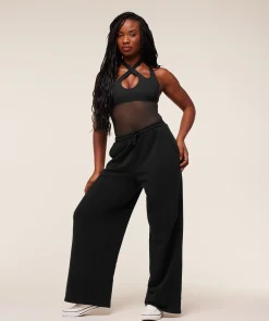 Dark Energy Mesh Tank