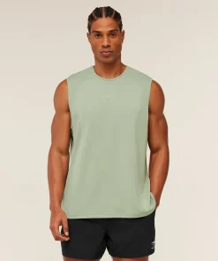 Distance Seamless Tank