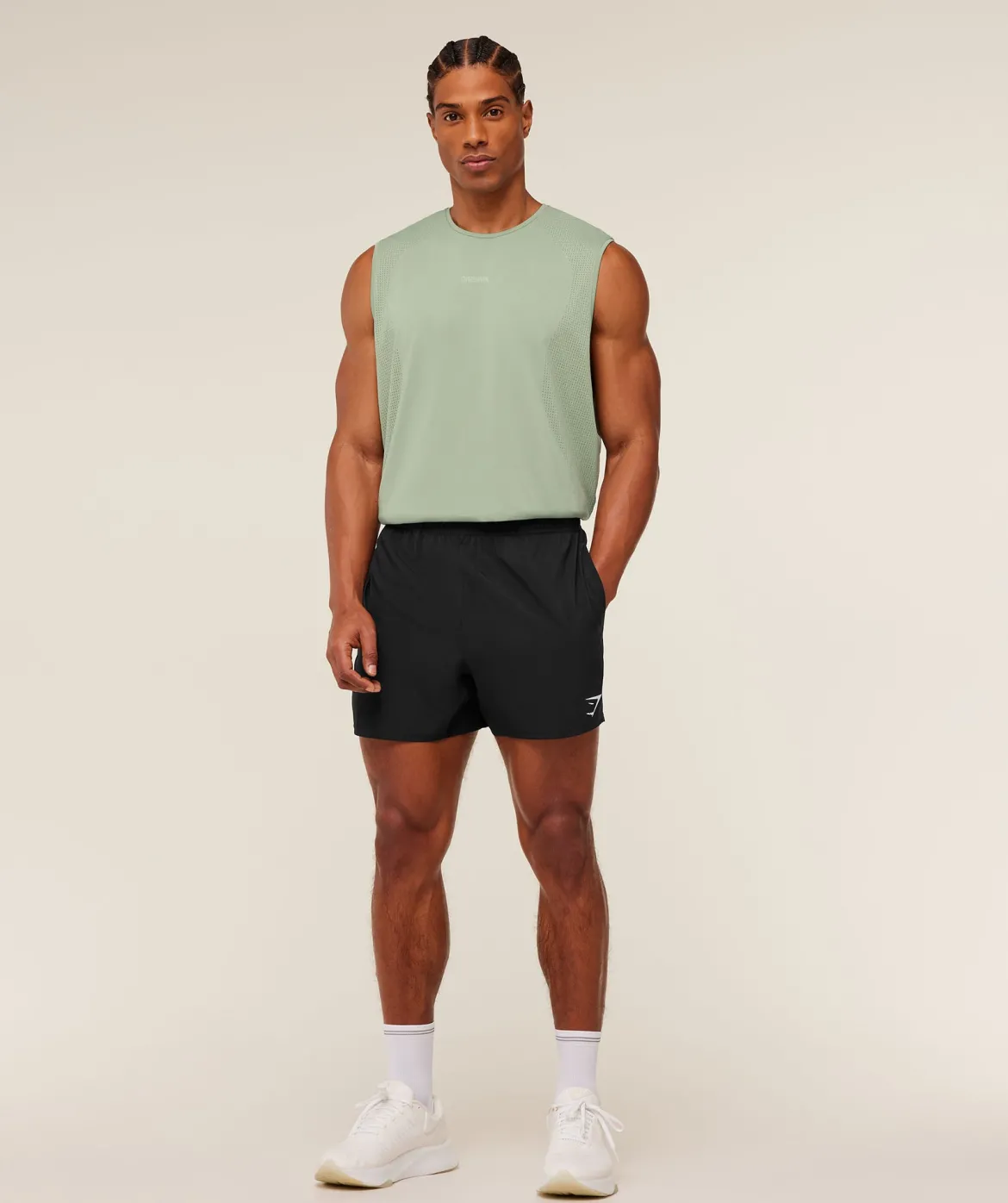 Distance Seamless Tank