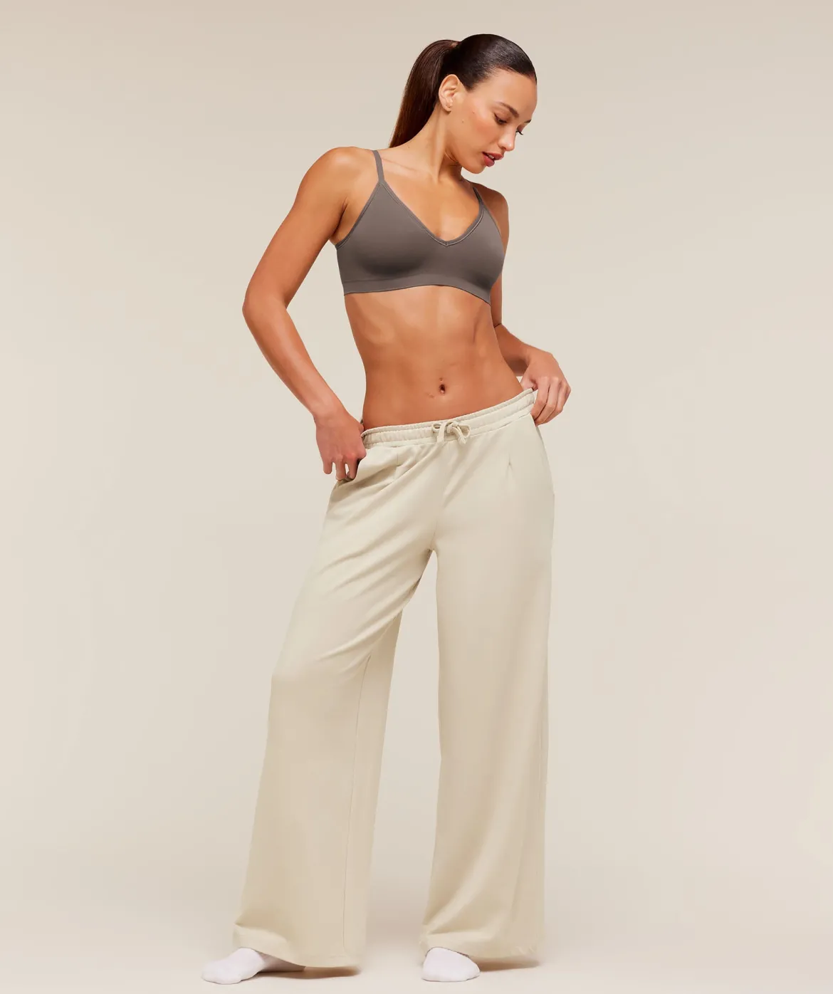FeatherForm V-Neck Bralette