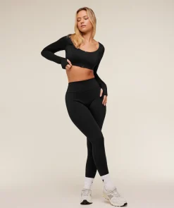 Flow Long Sleeve Crop Top with Cups