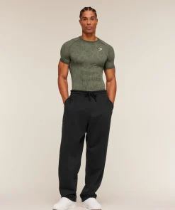 Geo Seamless Grid T-Shirt