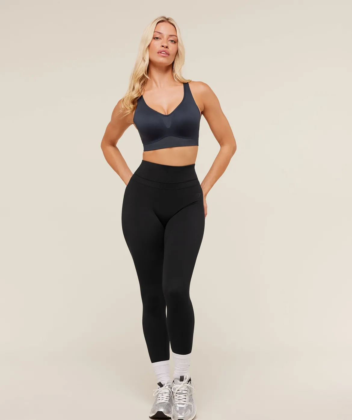High Support V-Neck Sports Bra
