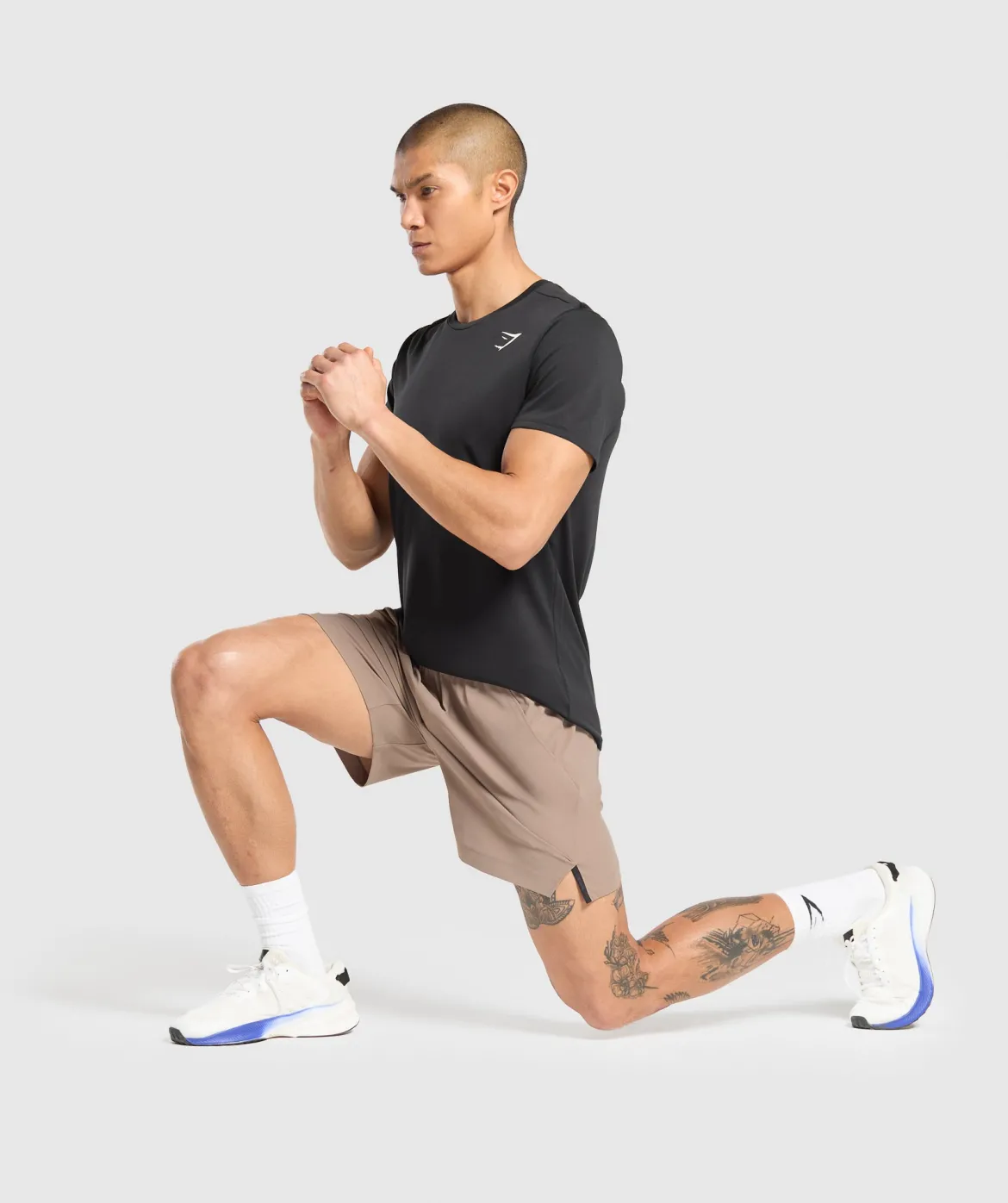Hybrid 6" Shorts