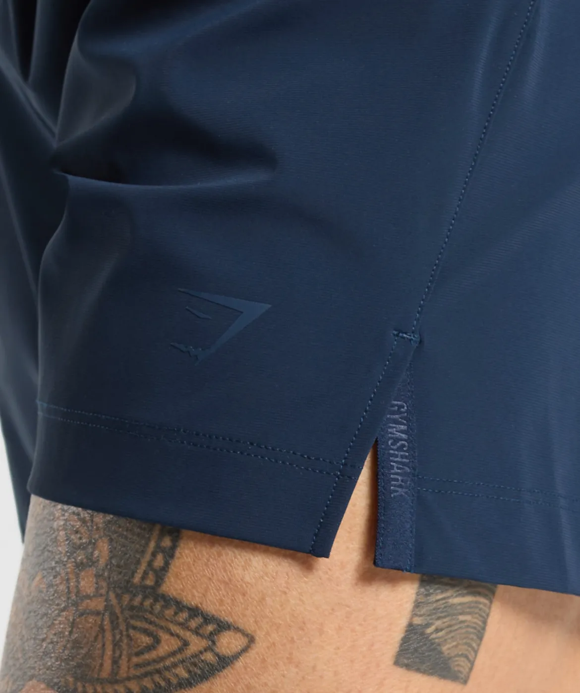 Hybrid 6" Shorts