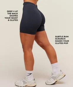 Lifting Dipped Waistband Shorts