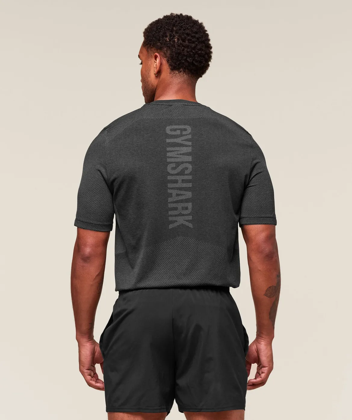 Lightweight Seamless T-Shirt