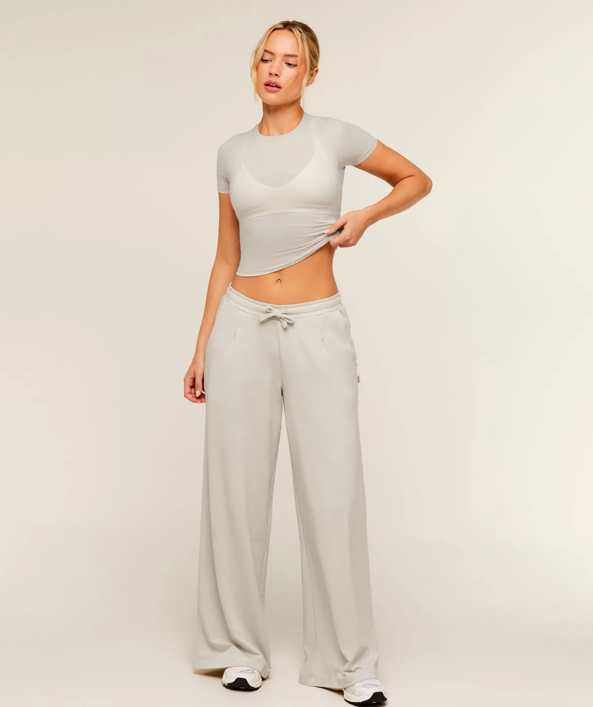 Lightweight Wide Leg Pants Regular