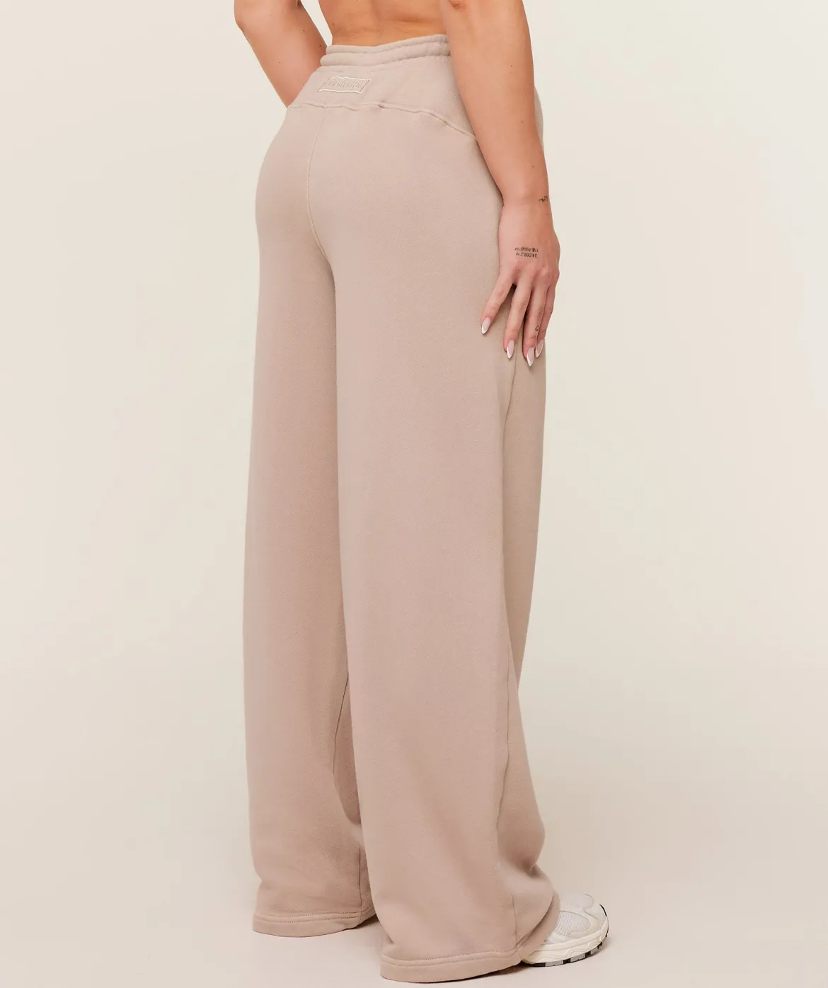 Pump Straight Leg Pants