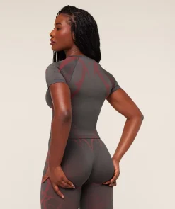 Storm Seamless Short Sleeve Top