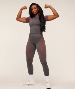 Storm Seamless Short Sleeve Top