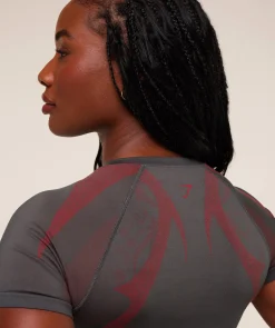 Storm Seamless Short Sleeve Top