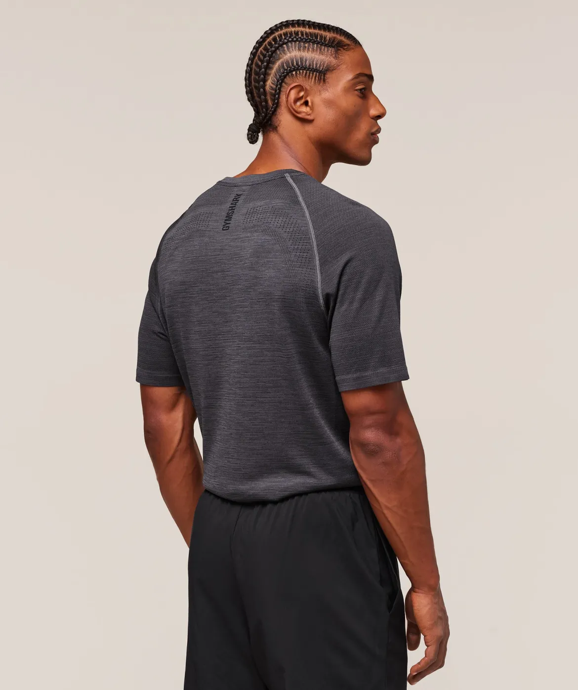 Versatile Seamless T-Shirt