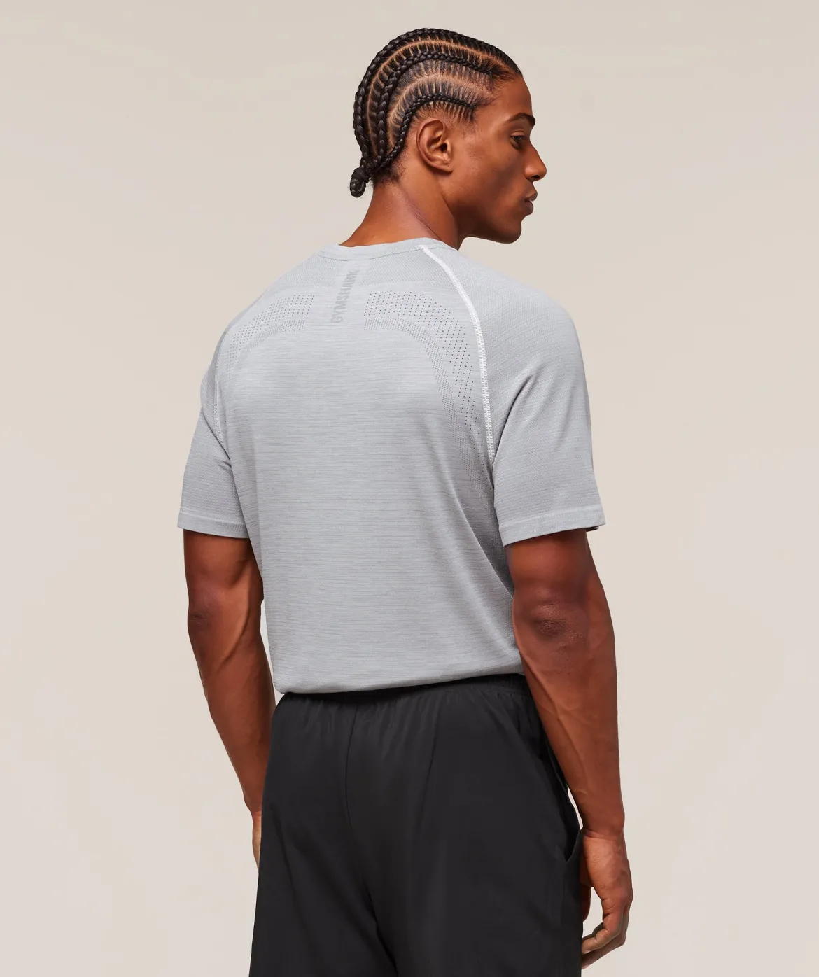 Versatile Seamless T-Shirt