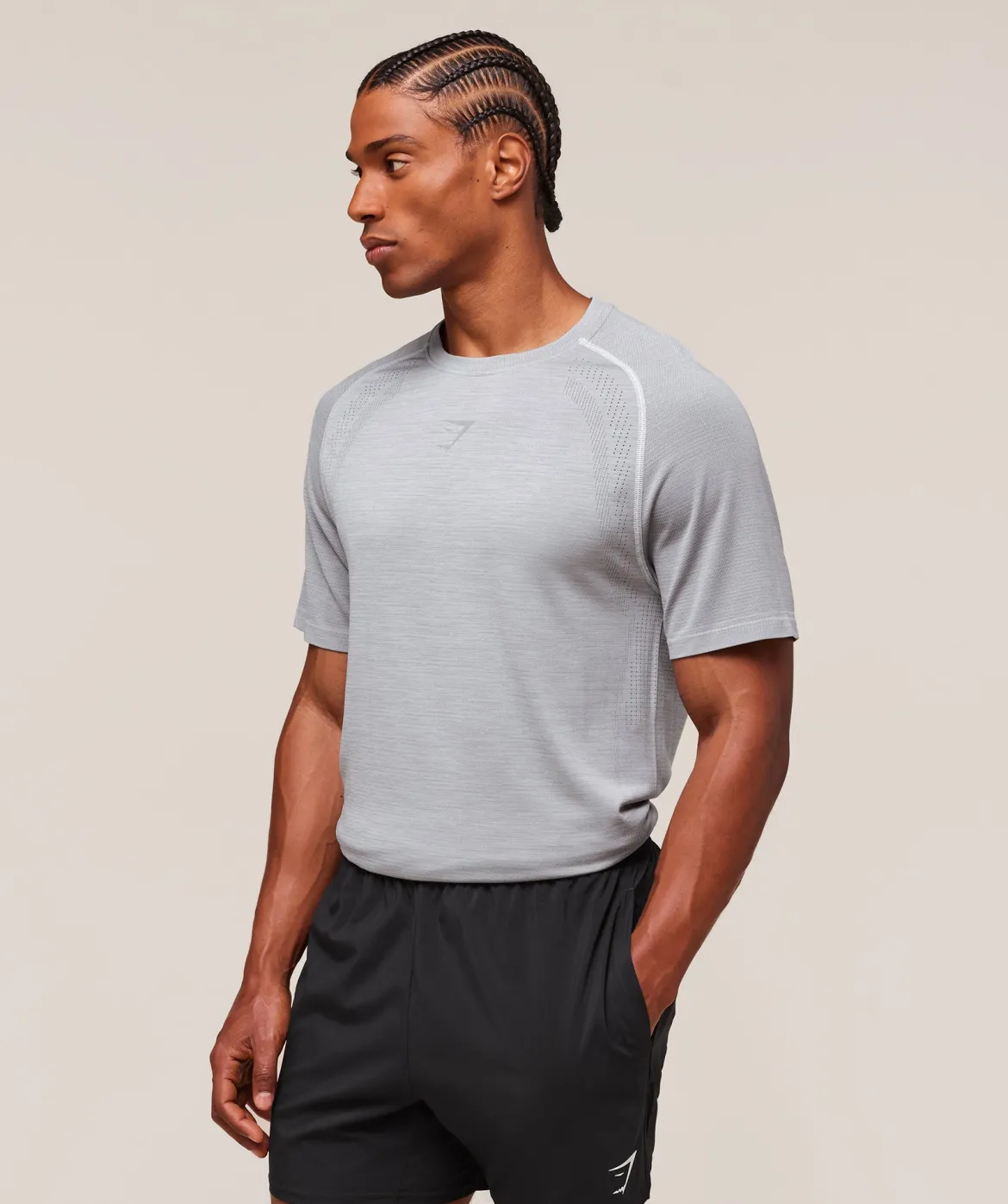 Versatile Seamless T-Shirt