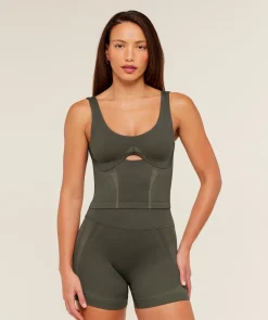 Weekend Seamless Tank Top