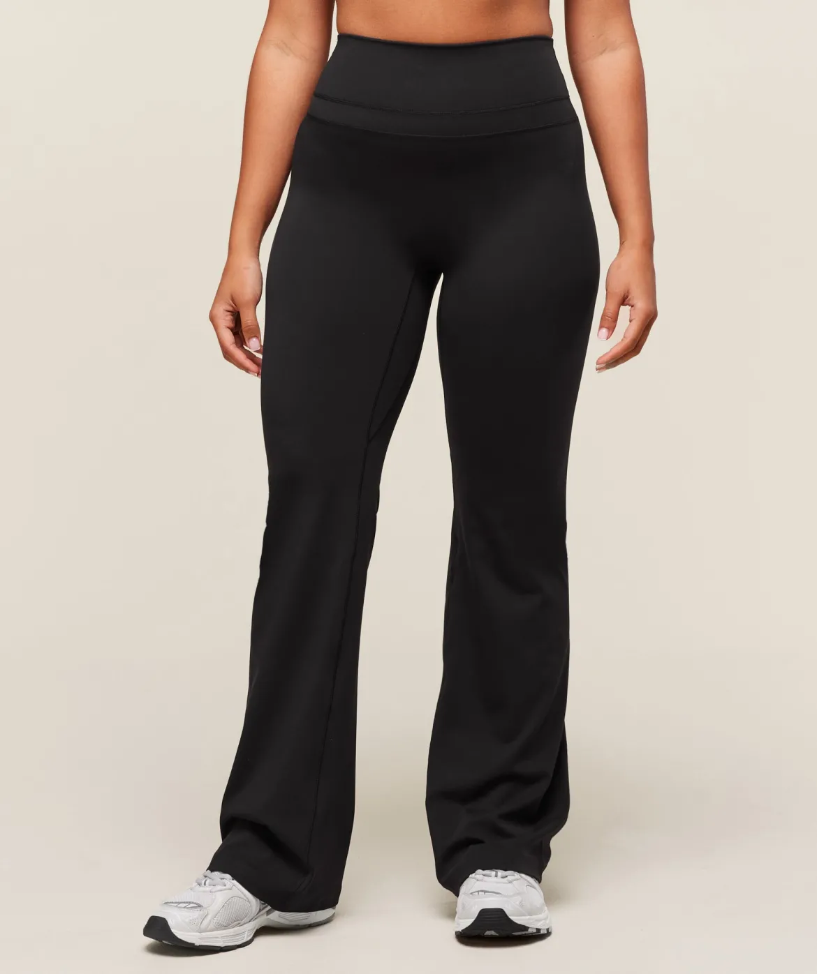 Whitney Short Flared Legging